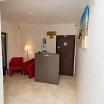 Sorriso Mamaia Nord 公寓式酒店