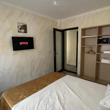 Ξενοδοχείο με διαμερίσματα Sorriso Mamaia Nord Năvodari