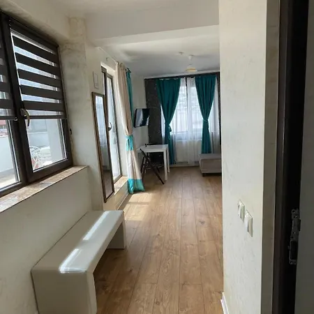 Ξενοδοχείο με διαμερίσματα Sorriso Mamaia Nord 3*