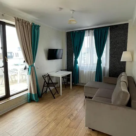 Ξενοδοχείο με διαμερίσματα Sorriso Mamaia Nord Năvodari